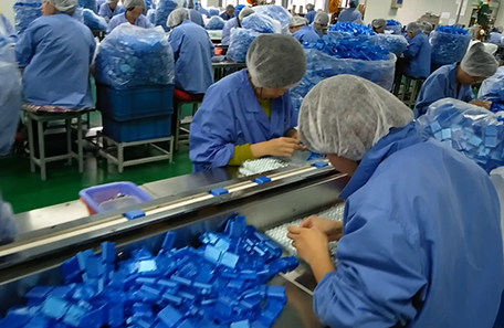 牙線包裝流水線貼標機