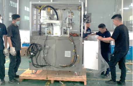 知名外資制藥企業定制軒特紙箱全自動貼標生產線